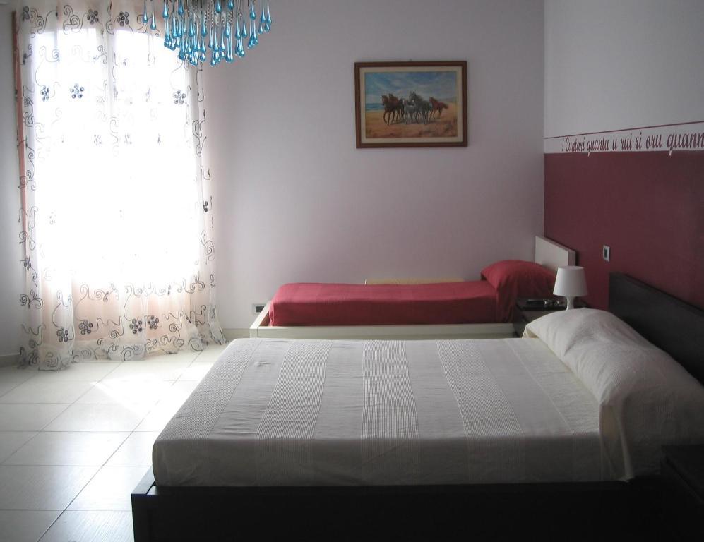 B&B Persi Nel Sud, פוצאלו חדר תמונה